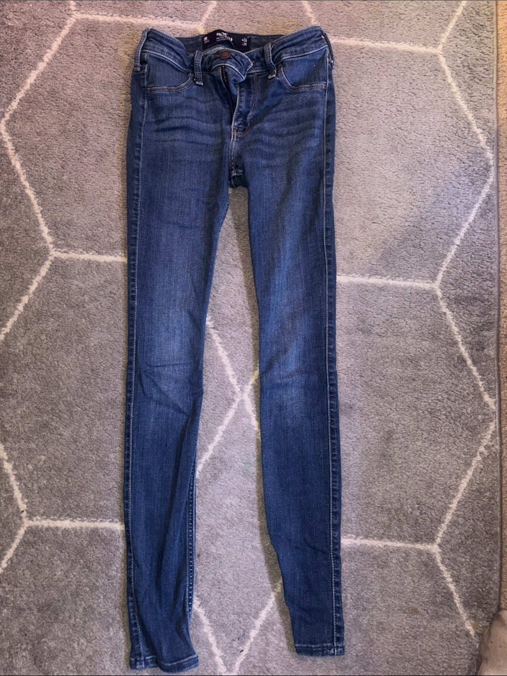 Hollister Women's Medium Wash Skinny Jeans